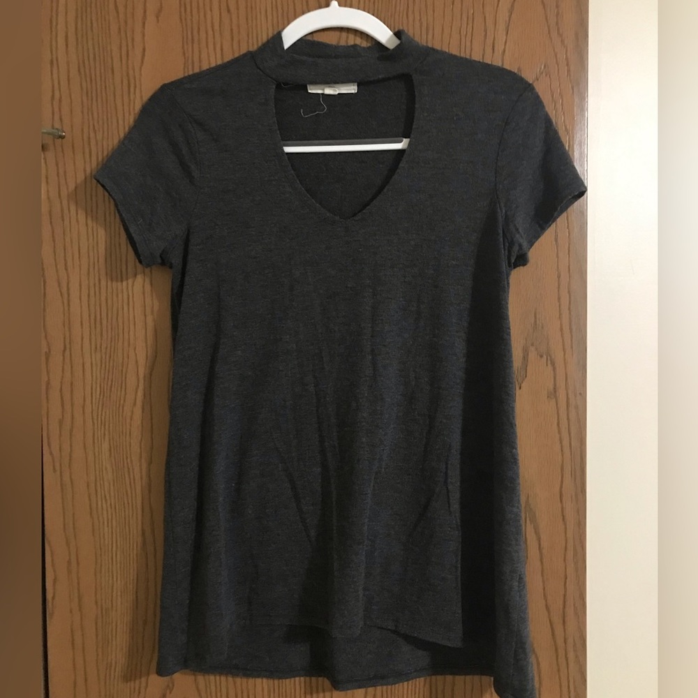 Dark grey v-neck choker shirt